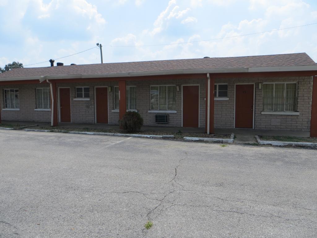 Central Motel Central City Exterior photo